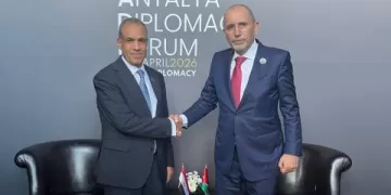 Dr Badr s’entretient avec son homologue jordanien en marge du Forum diplomatique d’Antalya