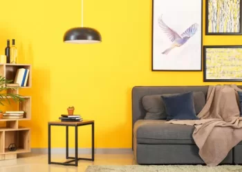 Intérieur: Le jaune paille pour plus de luminosité