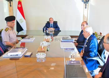 Al-Sissi examine le plan de développement de la ville d’Al-Galala et valide de nouveaux projets