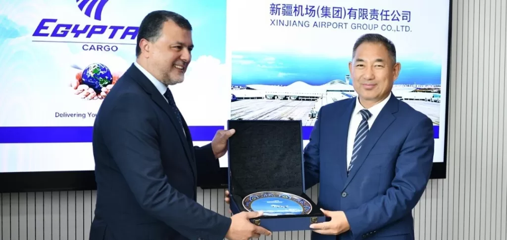 Accord de coopération entre EgyptAir Cargo et le Groupe des aéroports du Xinjiang 5 - Le Progrès Egyptien