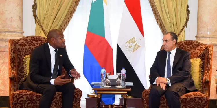 L’Égypte et les Comores renforcent leur coordination politique et leur partenariat de développement 2 - Le Progrès Egyptien L’Égypte et les Comores renforcent leur coordination politique et leur partenariat de développement 1 - Le Progrès Egyptien