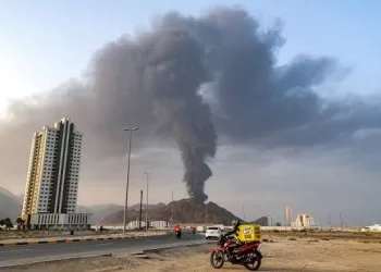 Incendie à Fujairah après une attaque de drone