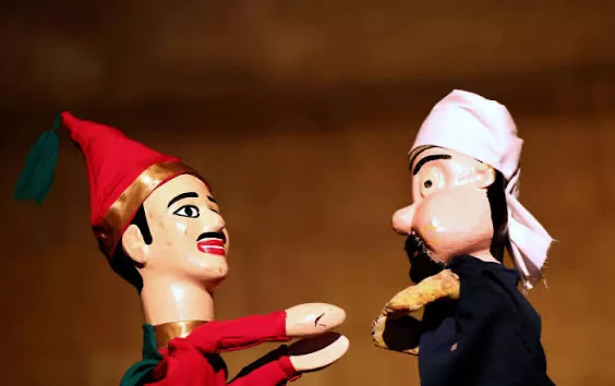 L’aragoz, le guignol moralisateur et bouffon à la voix nasillarde ! 12 - Le Progrès Egyptien L’aragoz, le guignol moralisateur et bouffon à la voix nasillarde ! 11 - Le Progrès Egyptien