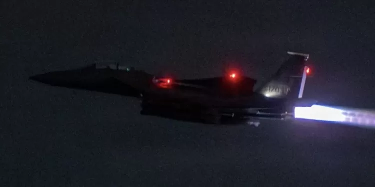 NBC : Un missile chinois aurait été à l’origine de la destruction d’un F-15E américain au-dessus de l’Iran 1 - Le Progrès Egyptien