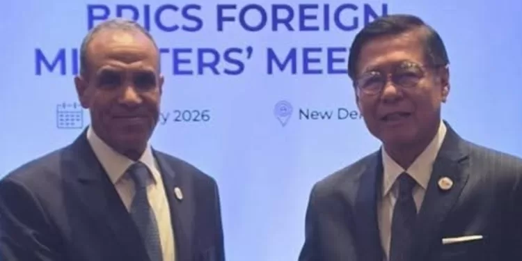 Abdel-Aati rencontre son homologue thaïlandais en marge de la réunion des BRICS 2 - Le Progrès Egyptien Abdel-Aati rencontre son homologue thaïlandais en marge de la réunion des BRICS 1 - Le Progrès Egyptien