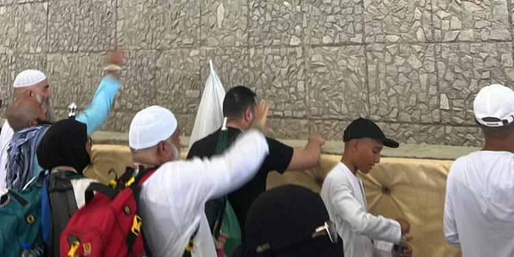 Chef de la délégation officielle : Le départ des pèlerins tirés au sort pour La Mecque débute vendredi matin 1 - Le Progrès Egyptien