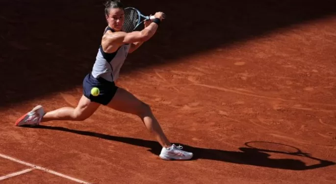Tennis: demi-finaliste sortante, la N.1 française Loïs Boisson éliminée d'entrée à Roland-Garros 2 - Le Progrès Egyptien Tennis: demi-finaliste sortante, la N.1 française Loïs Boisson éliminée d'entrée à Roland-Garros 1 - Le Progrès Egyptien