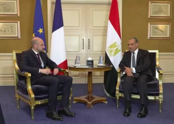 Abdel Aati s’entretient avec son homologue français