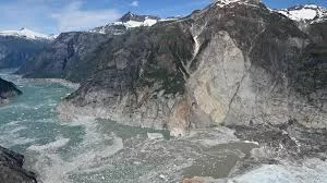 Un effondrement géant en Alaska a déclenché un mégatsunami de 500 mètres de haut