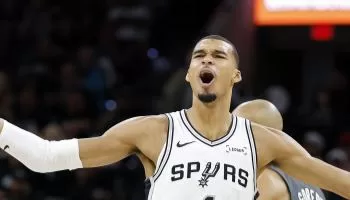 Play-offs NBA: les Spurs de Wembanyama se rattrapent et corrigent Minnesota