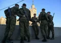 La Russie et l’Ukraine s’accusent de violer la trêve décrétée par Moscou