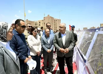 Madbouli inspecte l’axe Amr Ibn Al-As et réaffirme la priorité accordée aux infrastructures routières 4 - Le Progrès Egyptien Madbouli inspecte l’axe Amr Ibn Al-As et réaffirme la priorité accordée aux infrastructures routières