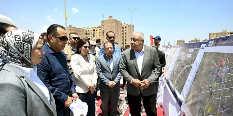 Madbouli inspecte l’axe Amr Ibn Al-As et réaffirme la priorité accordée aux infrastructures routières 2 - Le Progrès Egyptien Madbouli inspecte l’axe Amr Ibn Al-As et réaffirme la priorité accordée aux infrastructures routières 1 - Le Progrès Egyptien