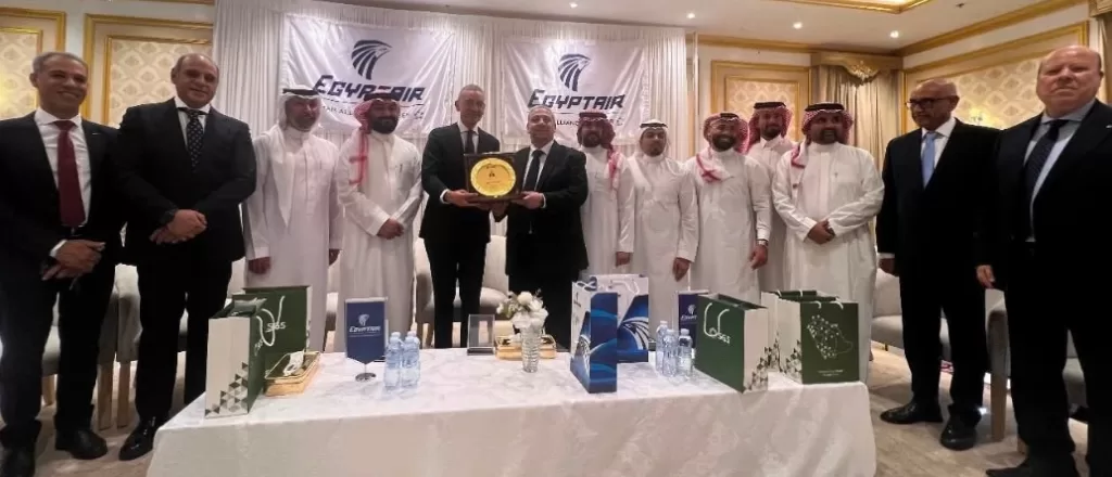EgyptAir honore les membres distingués de sa mission du Hajj 5 - Le Progrès Egyptien