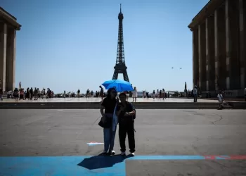 France: La canicule s'étend, avec 53 départements en vigilance orange 4 - Le Progrès Egyptien France: La canicule s’étend, avec 53 départements en vigilance orange