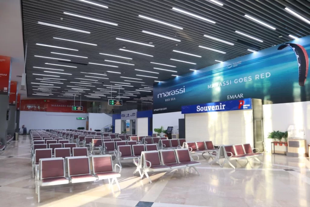 El-Hefny : Plan global pour développer l’aéroport d’El Alamein et améliorer sa capacité opérationnelle 5 - Le Progrès Egyptien