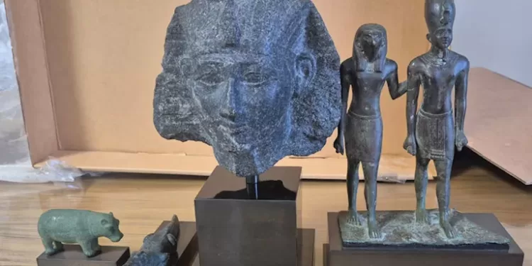 Restitution de quatre pièces archéologiques rares depuis les États-Unis 1 - Le Progrès Egyptien