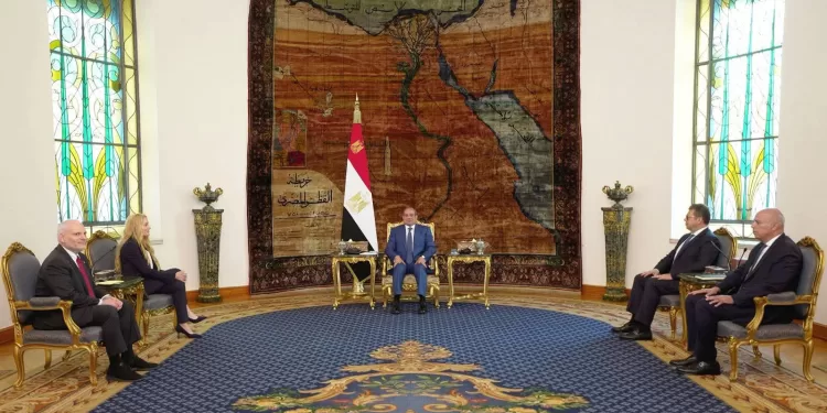 Le président reçoit une délégation de la Conférence des présidents des grandes organisations juives américaines 2 - Le Progrès Egyptien Le président reçoit une délégation de la Conférence des présidents des grandes organisations juives américaines 1 - Le Progrès Egyptien
