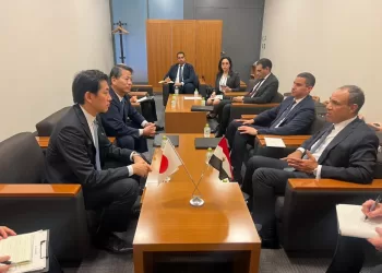 Abdel-Aati s’entretient avec le président du Conseil de recherche politique du Parti libéral-démocrate japonais
