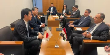 Abdel-Aati s’entretient avec le président du Conseil de recherche politique du Parti libéral-démocrate japonais