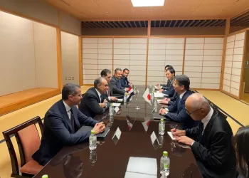 Abdel-Aati rencontre le ministre d’État japonais à l’Économie, au Commerce et à l’Industrie