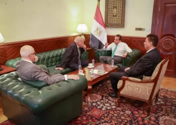 Le ministre de la Santé et Sir Magdi Yacoub discutent des avancées du traitement des maladies cardiaques par cellules souches 6 - Le Progrès Egyptien Le ministre de la Santé et Sir Magdi Yacoub discutent des avancées du traitement des maladies cardiaques par cellules souches