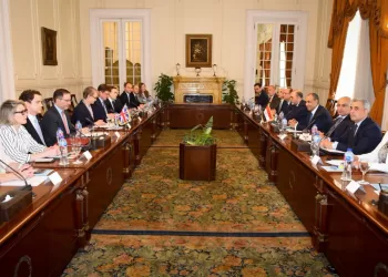 Abdel-Aati et son homologue britannique coprésident la 3ème session du Conseil de partenariat égypto-britannique 3 - Le Progrès Egyptien Abdel-Aati et son homologue britannique coprésident la 3ème session du Conseil de partenariat égypto-britannique