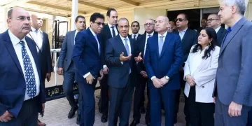 Abdel Aati inaugure les nouveaux aménagements du bureau des légalisations de Héliopolis