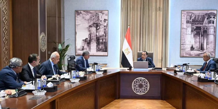 Madbouli mobilise le tourisme et l’aviation 2 - Le Progrès Egyptien Madbouli mobilise le tourisme et l’aviation 1 - Le Progrès Egyptien
