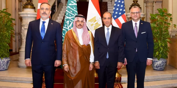 Réunion quadripartite au Caire sur l’Iran, la Libye et Gaza 2 - Le Progrès Egyptien Réunion quadripartite au Caire sur l’Iran, la Libye et Gaza 1 - Le Progrès Egyptien