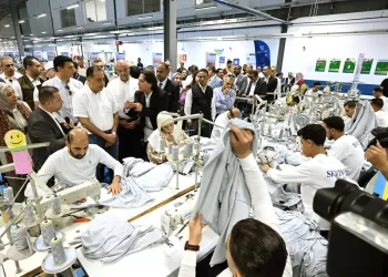 Alexandrie : Madbouli inaugure une usine de textile et réaffirme le soutien de l’Etat au secteur de l’habillement 5 - Le Progrès Egyptien Alexandrie : Madbouli inaugure une usine de textile et réaffirme le soutien de l’Etat au secteur de l’habillement