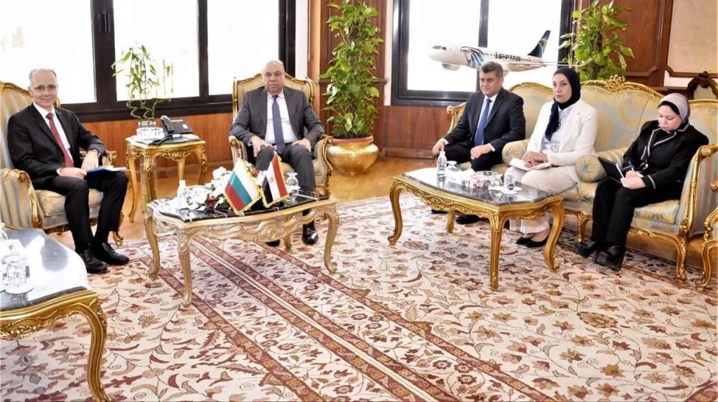 Coopération conjointe Égypte/ Bulgarie dans le transport aérien 8 - Le Progrès Egyptien Coopération conjointe Égypte/ Bulgarie dans le transport aérien 7 - Le Progrès Egyptien