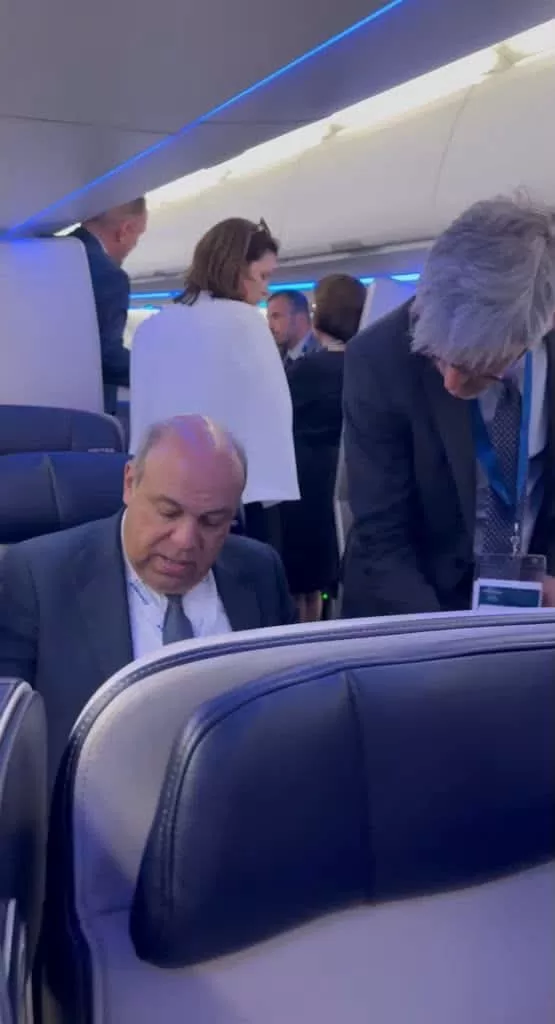 Livraisons d'A350 à EgyptAir 5 - Le Progrès Egyptien