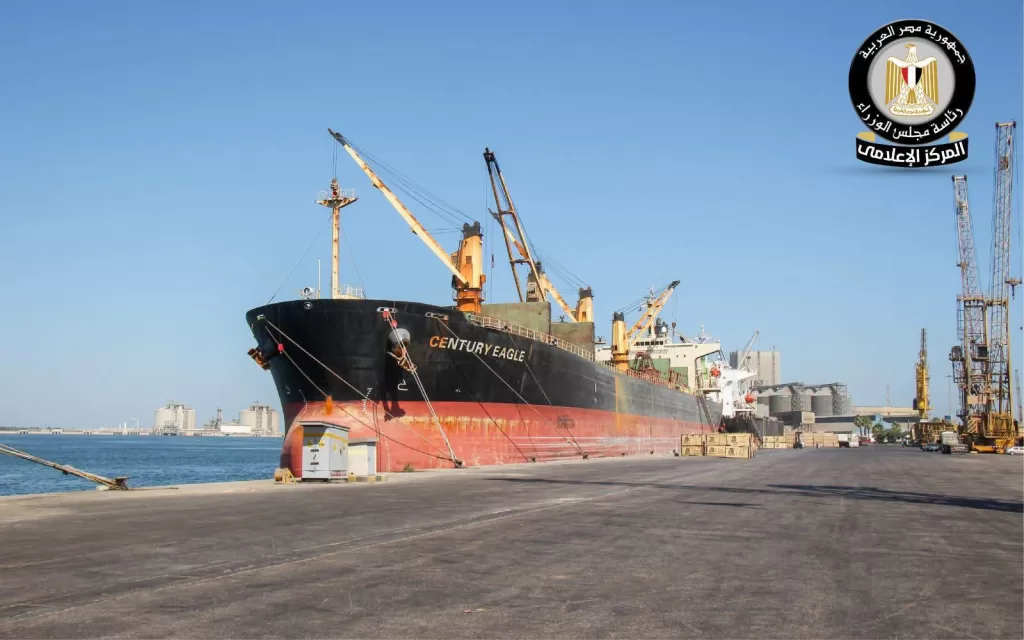 Centre de presse du Cabinet: le port de Damiette continue de fonctionner à pleine capacité 5 - Le Progrès Egyptien