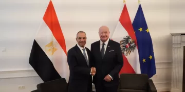Le ministre des Affaires étrangères remet un message du président Al-Sissi au chancelier fédéral autrichien
