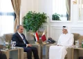 Le ministre des Affaires étrangères rencontre son homologue qatari à Doha