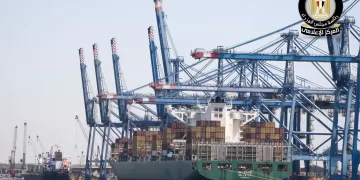 Centre de presse du Cabinet: le port de Damiette continue de fonctionner à pleine capacité