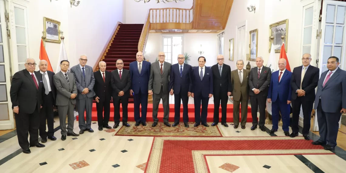 Le président du Conseil d'État reçoit le président de l'Autorité des Contentieux de l'État 1 - Le Progrès Egyptien