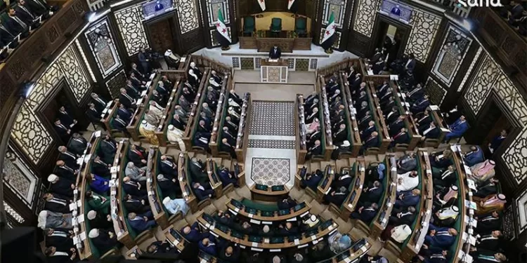 Première séance du Parlement syrien depuis la chute d’Assad 1 - Le Progrès Egyptien