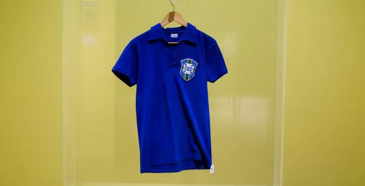 Le maillot de Pelé lors de la finale du Mondial-1958 vendu 4,9 millions de dollars 1 - Le Progrès Egyptien