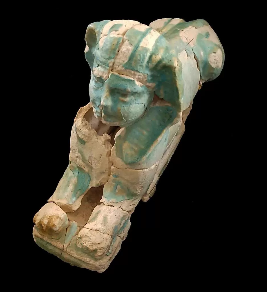 Découverte de 18 tombes antiques à Marina Alamein 18 - Le Progrès Egyptien Découverte de 18 tombes antiques à Marina Alamein 17 - Le Progrès Egyptien