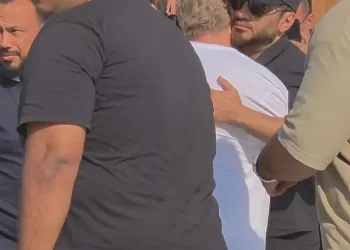 Tamer Hosny fait ses adieux à son père 3 - Le Progrès Egyptien Tamer Hosny fait ses adieux à son père