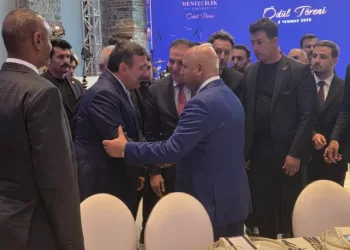 Coopération égypto-turque : Kamel el-Wazir et Cevdet Yılmaz scellent un partenariat stratégique dans les transports 5 - Le Progrès Egyptien Coopération égypto-turque : Kamel el-Wazir et Cevdet Yılmaz scellent un partenariat stratégique dans les transports