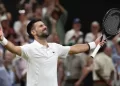 Wimbledon: au bout du suspense, Djokovic s’offre une affiche contre Sinner