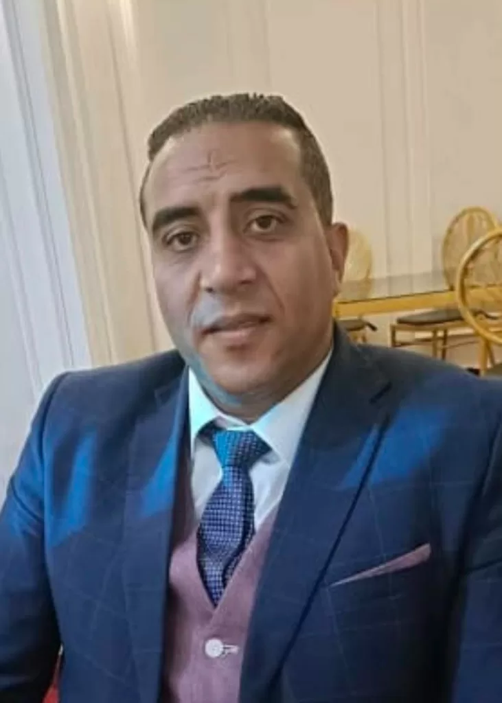 Deux employés honorés pour avoir sauvé un enfant à l’aéroport du Caire 6 - Le Progrès Egyptien Deux employés honorés pour avoir sauvé un enfant à l’aéroport du Caire 5 - Le Progrès Egyptien