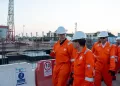 Le ministre du Pétrole inspecte le site de production de “Pharaonic” à Port-Saïd