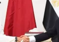 Abdel-Aati s’entretient avec le PM et ministre des A.E. du Qatar, à El Alamein