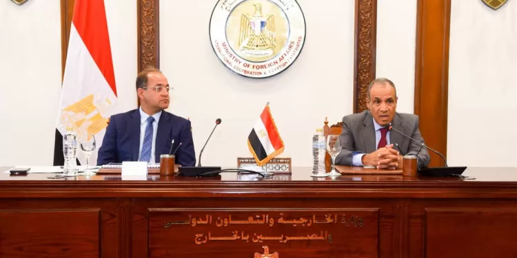 Le ministre des Affaires étrangères reçoit son homologue des Finances et rencontre les ambassadeurs 1 - Le Progrès Egyptien