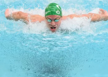 Natation: “J’ai un peu galéré”, reconnaît Léon Marchand avant les Championnats d’Europe