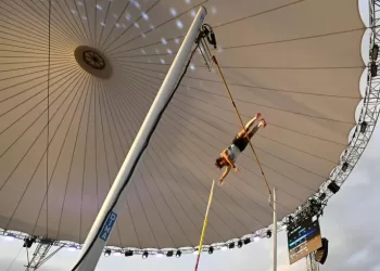 Athlétisme: Duplantis supplante Karalis et enchante Lausanne 3 - Le Progrès Egyptien Athlétisme: Duplantis supplante Karalis et enchante Lausanne